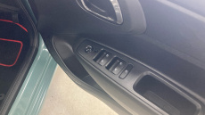 Hyundai i10 1.0 MPi SE Connect 5dr Petrol Hatchback